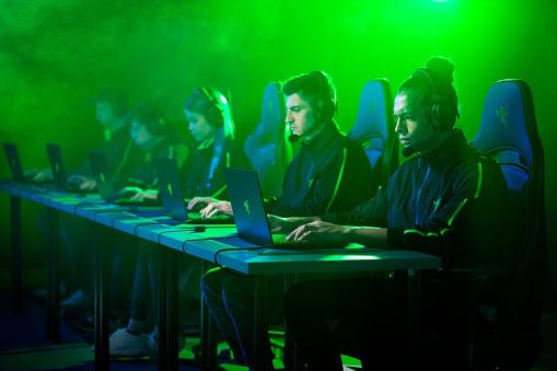 Razer blackshark v2 pro PJ2B2Z85 audio de jeu noir
